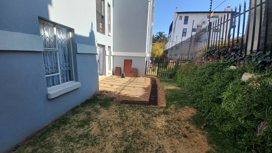 To Let 2 Bedroom Property for Rent in Northcliff Gauteng