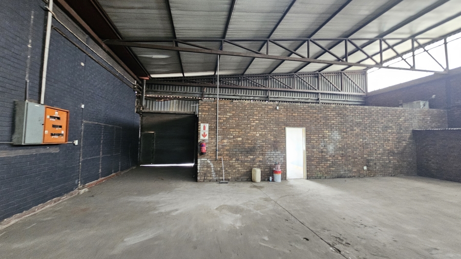 To Let commercial Property for Rent in Anderbolt Gauteng