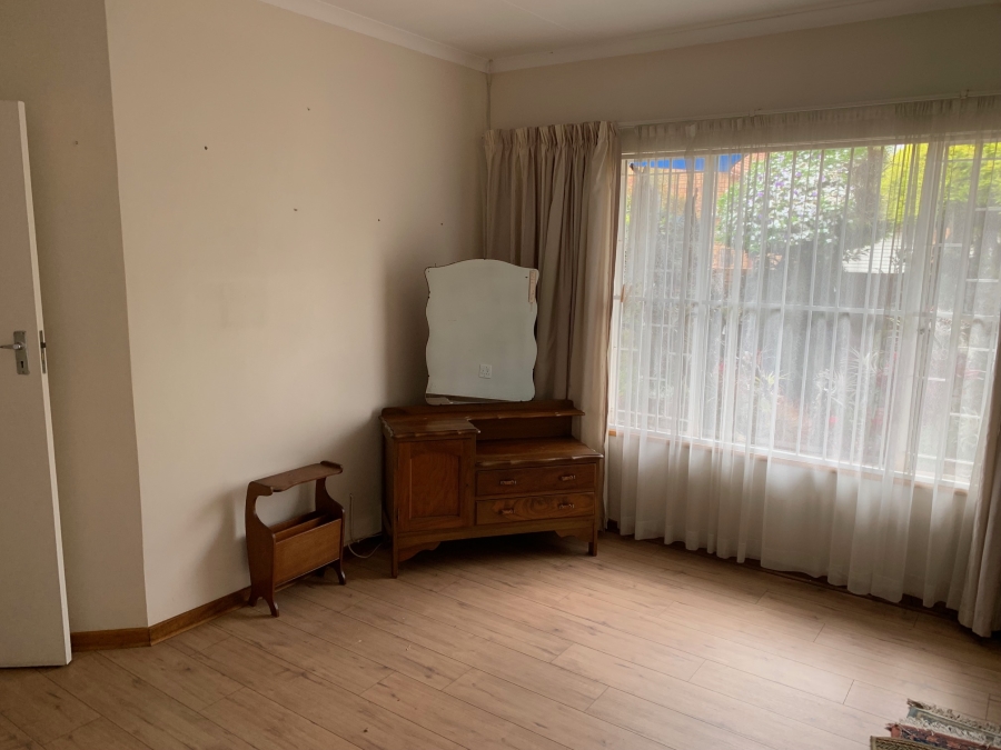 3 Bedroom Property for Sale in Faerie Glen Gauteng