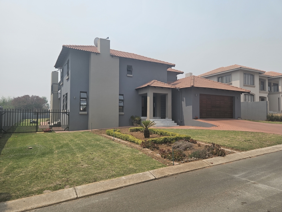 3 Bedroom Property for Sale in Pebble Rock Golf Village Gauteng