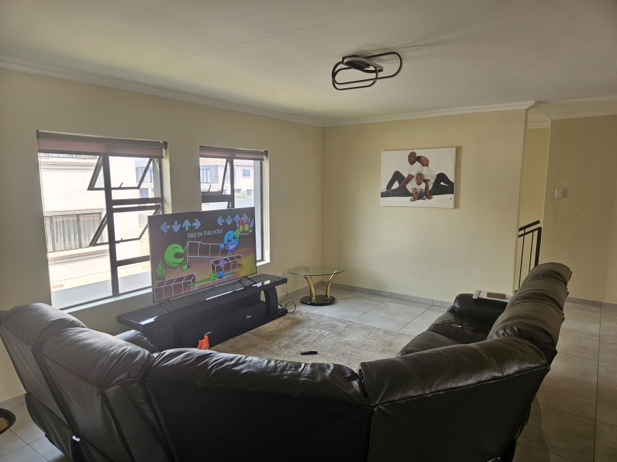 3 Bedroom Property for Sale in Pebble Rock Golf Village Gauteng