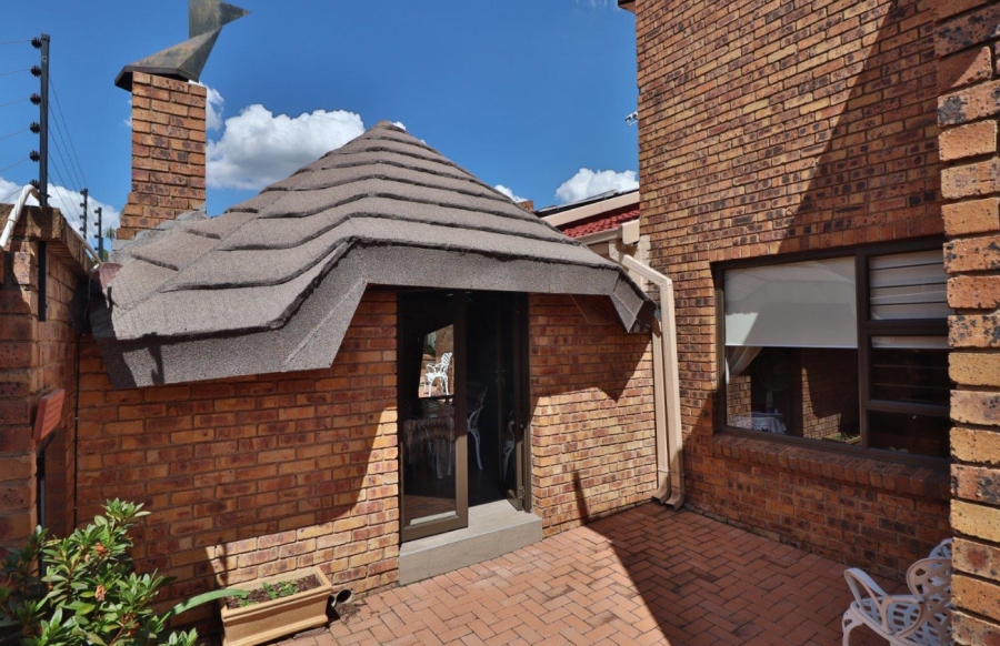 4 Bedroom Property for Sale in Meyersdal Gauteng