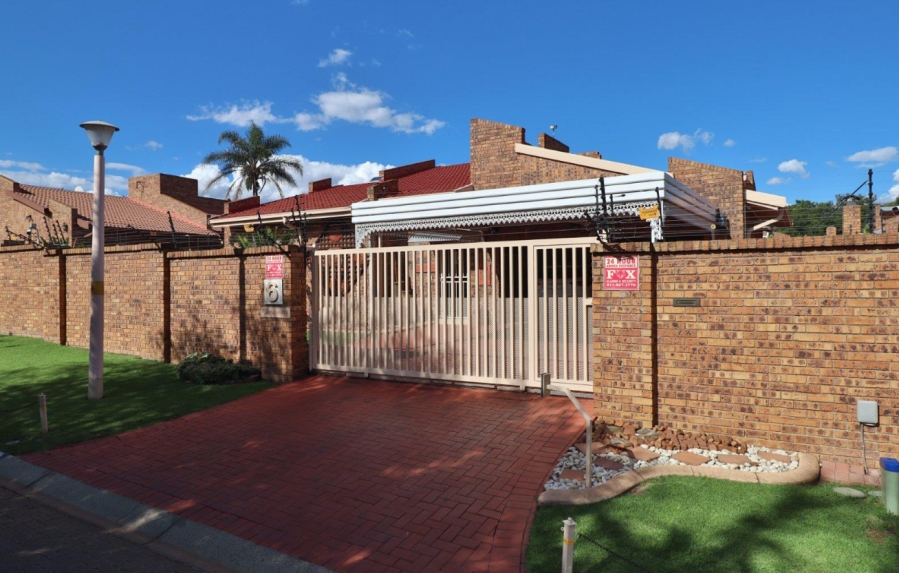 4 Bedroom Property for Sale in Meyersdal Gauteng