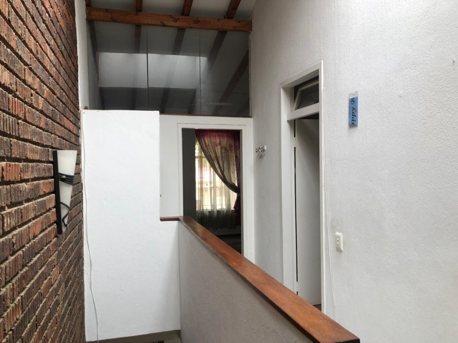 2 Bedroom Property for Sale in Linmeyer Gauteng