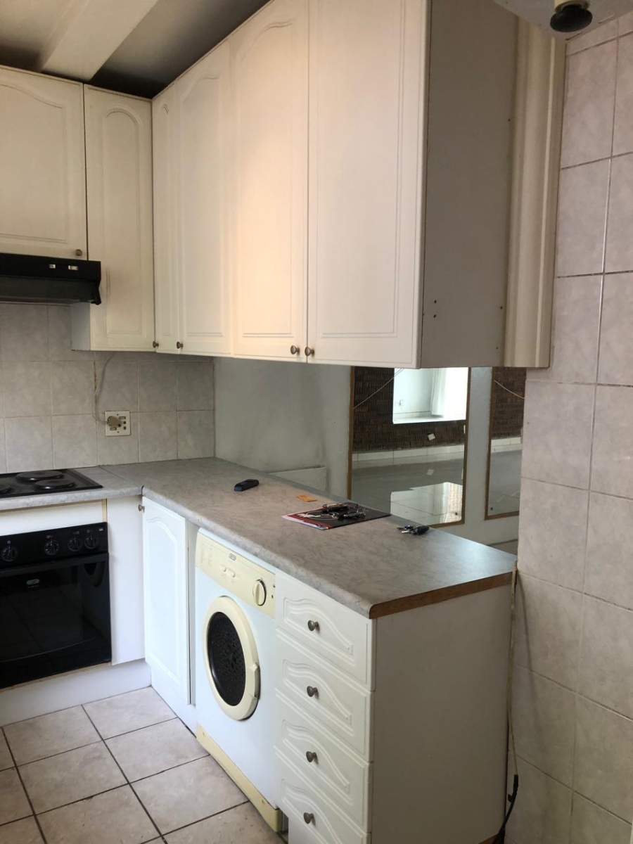 2 Bedroom Property for Sale in Linmeyer Gauteng