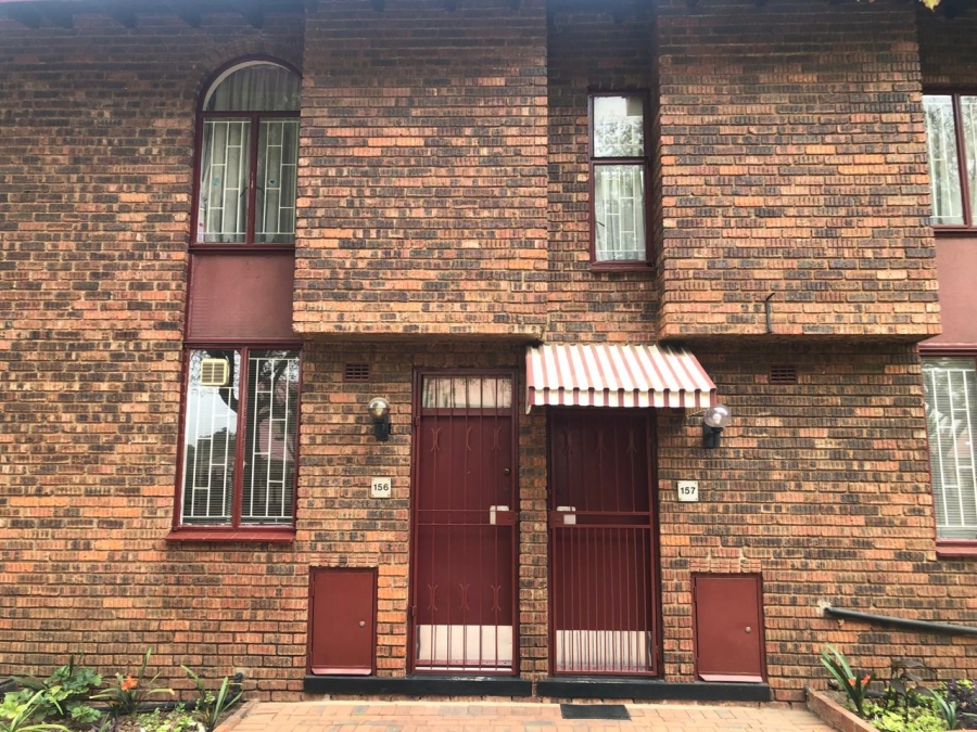 2 Bedroom Property for Sale in Linmeyer Gauteng