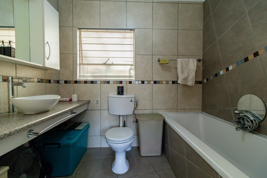 3 Bedroom Property for Sale in Winchester Hills Gauteng