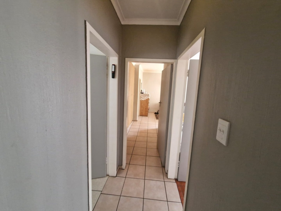 3 Bedroom Property for Sale in Sinoville Gauteng