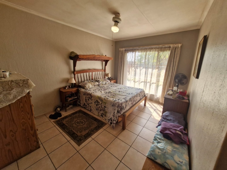 3 Bedroom Property for Sale in Sinoville Gauteng