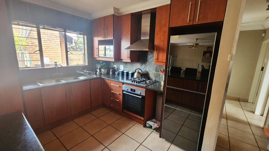 3 Bedroom Property for Sale in Doornpoort Gauteng