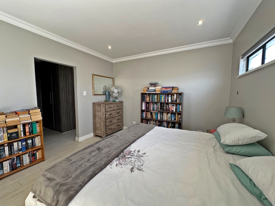 4 Bedroom Property for Sale in Midstream Meadows Gauteng