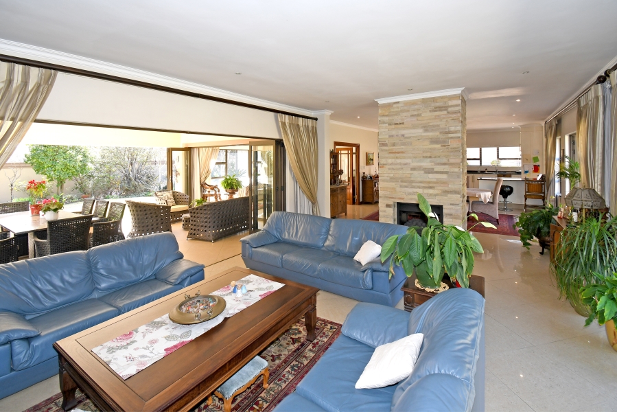 4 Bedroom Property for Sale in Bryanston Gauteng