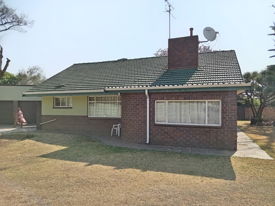 3 Bedroom Property for Sale in Selcourt Gauteng