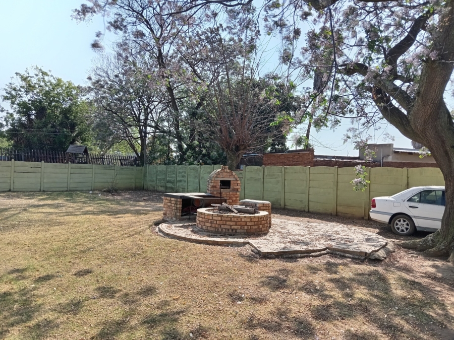 3 Bedroom Property for Sale in Selcourt Gauteng