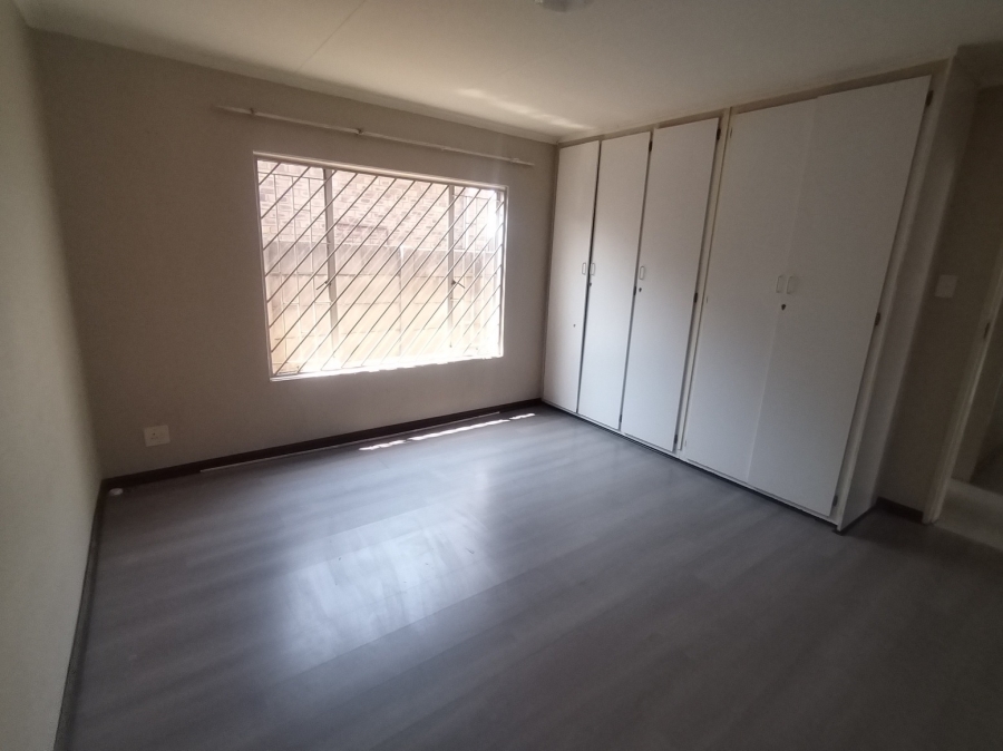 2 Bedroom Property for Sale in Minnebron Gauteng