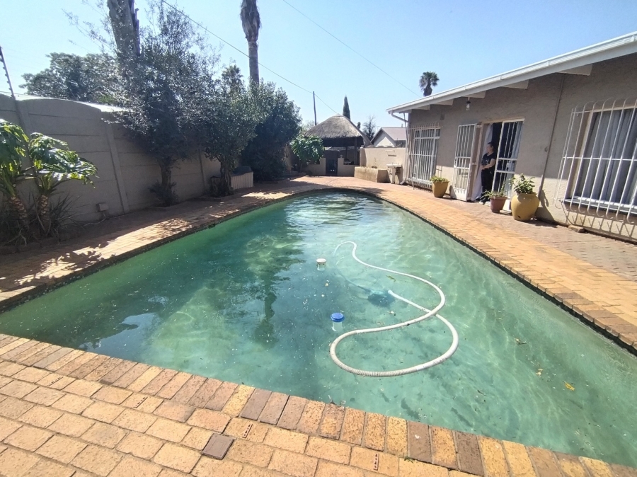 3 Bedroom Property for Sale in Minnebron Gauteng