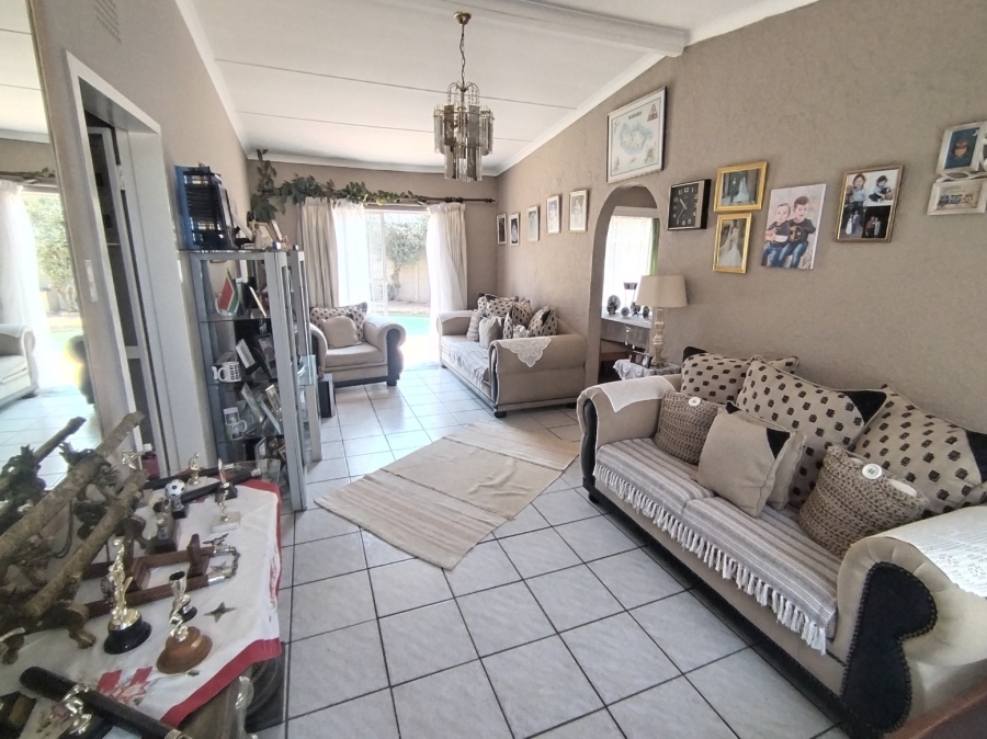 3 Bedroom Property for Sale in Minnebron Gauteng