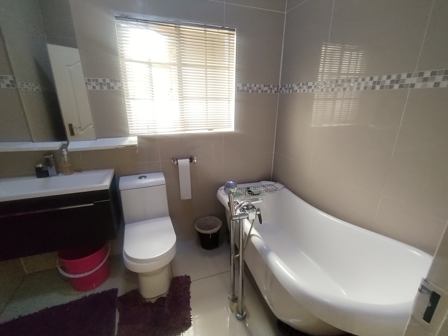 3 Bedroom Property for Sale in Edendale Gauteng