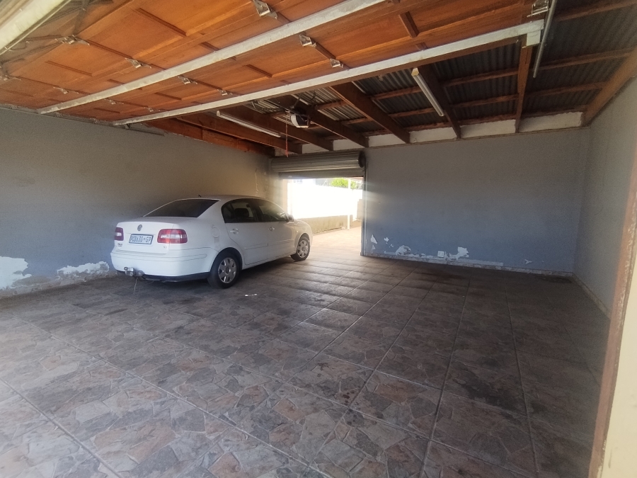 3 Bedroom Property for Sale in Edendale Gauteng