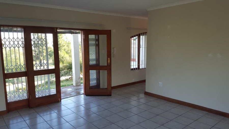 4 Bedroom Property for Sale in Doornrandje Gauteng