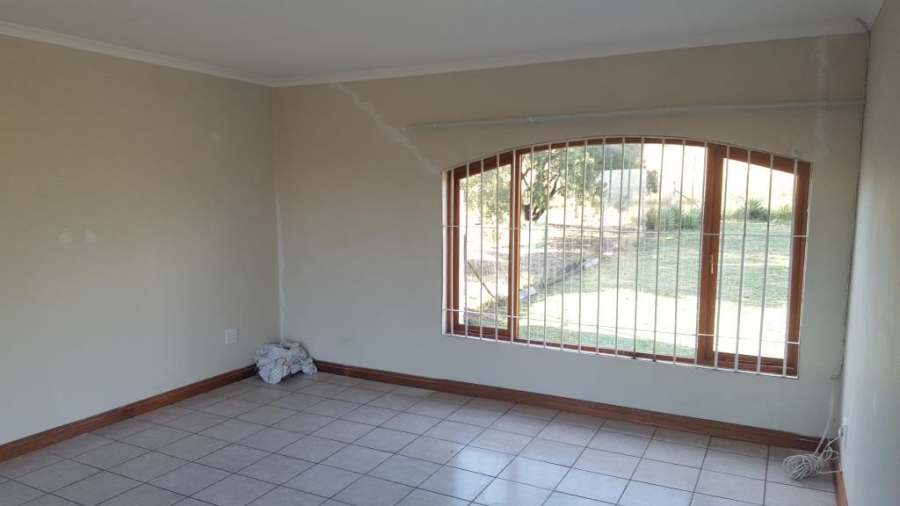 4 Bedroom Property for Sale in Doornrandje Gauteng