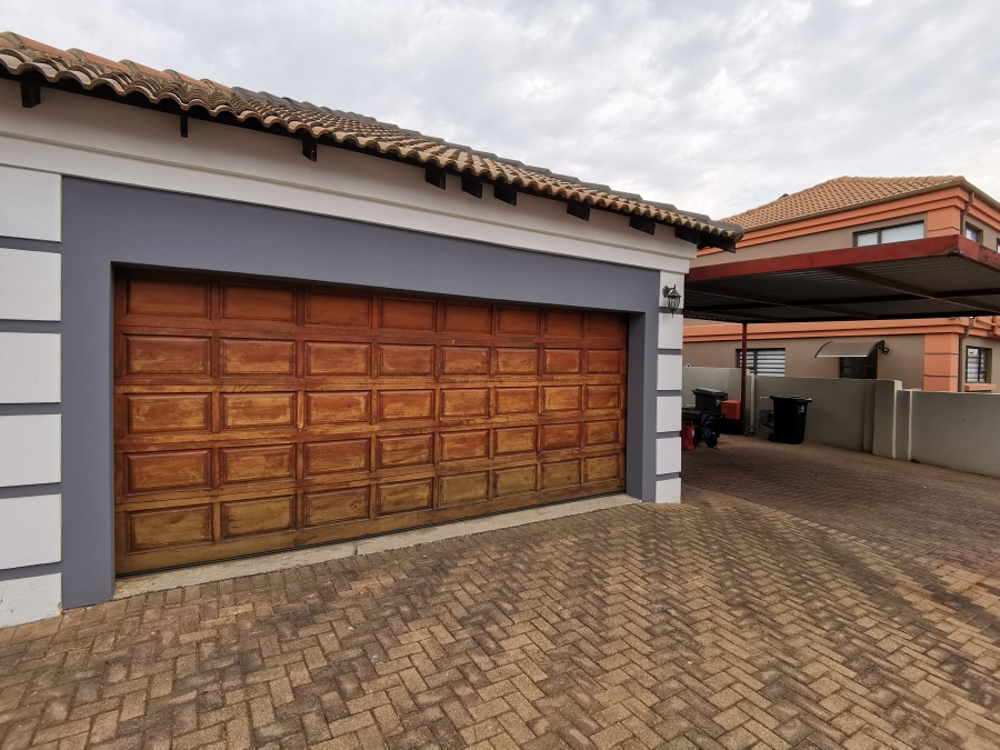 3 Bedroom Property for Sale in Van Riebeeck Park Gauteng