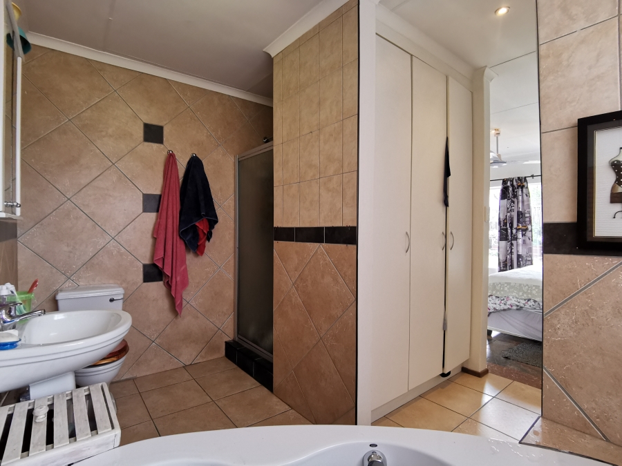 3 Bedroom Property for Sale in Van Riebeeck Park Gauteng