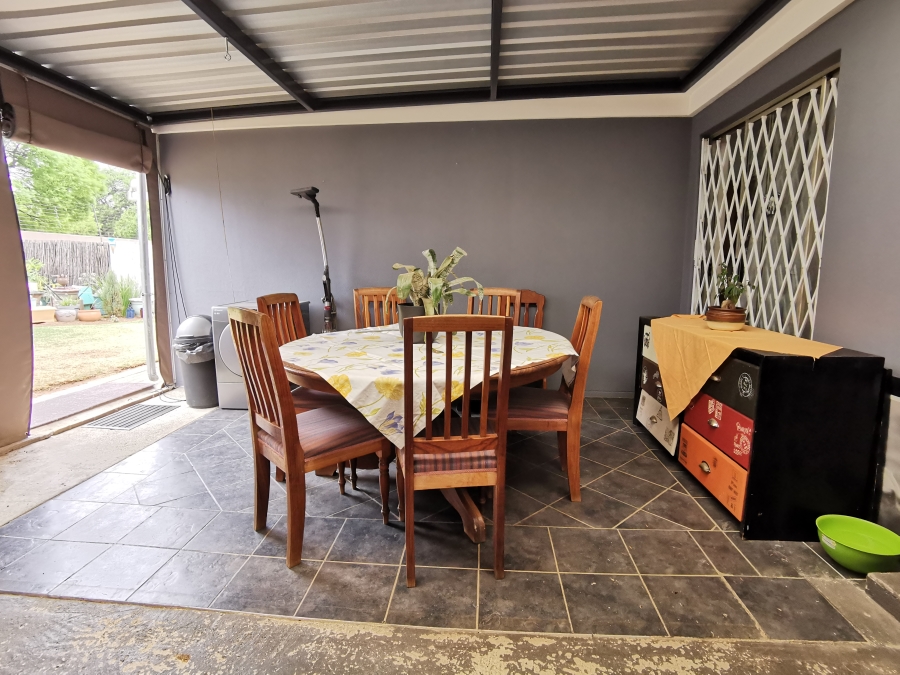 3 Bedroom Property for Sale in Van Riebeeck Park Gauteng