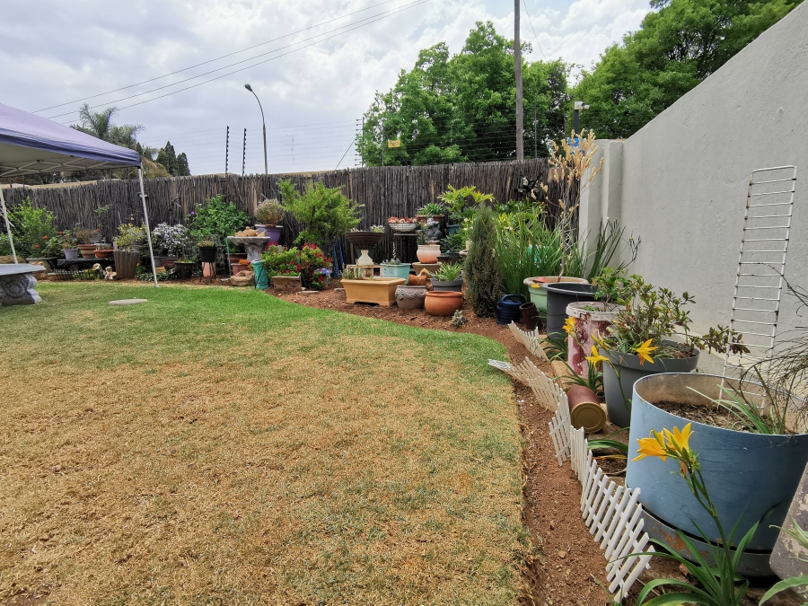 3 Bedroom Property for Sale in Van Riebeeck Park Gauteng