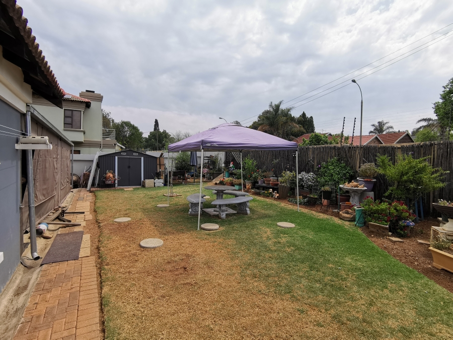 3 Bedroom Property for Sale in Van Riebeeck Park Gauteng