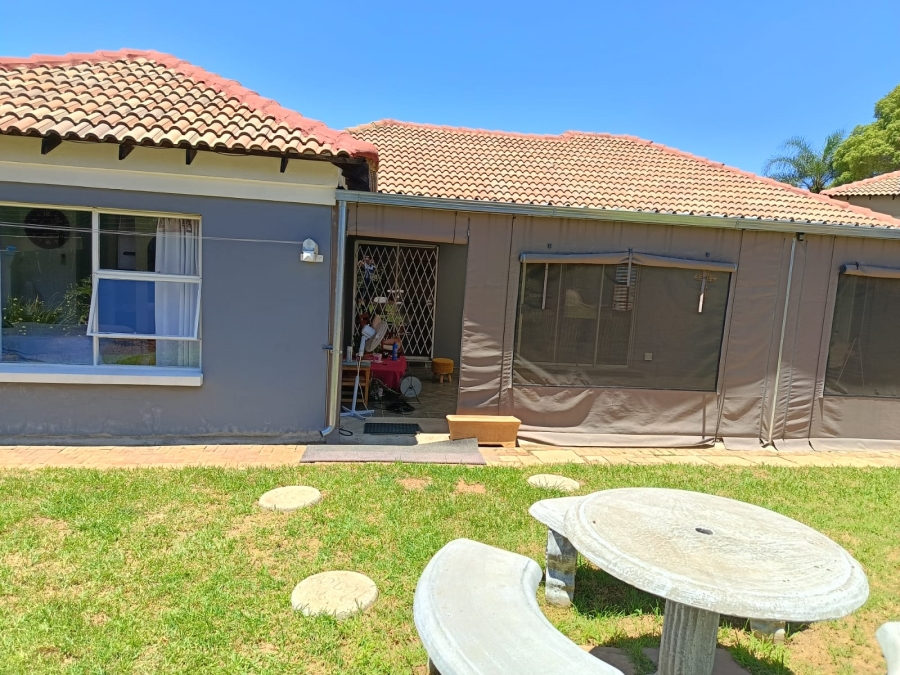 3 Bedroom Property for Sale in Van Riebeeck Park Gauteng