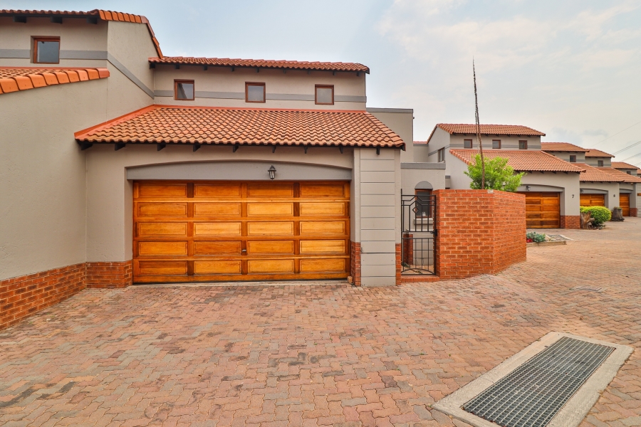 3 Bedroom Property for Sale in Rietvlei Ridge Country Estate Gauteng