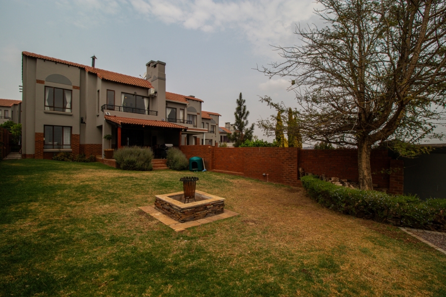 3 Bedroom Property for Sale in Rietvlei Ridge Country Estate Gauteng