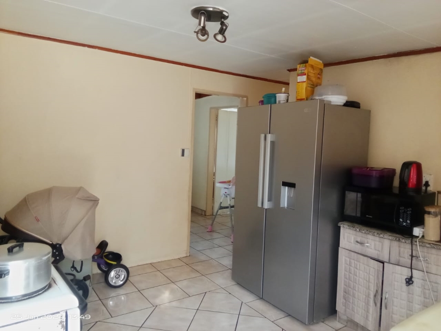 2 Bedroom Property for Sale in Tsakane Gauteng