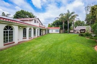 5 Bedroom Property for Sale in Van Riebeeck Park Gauteng