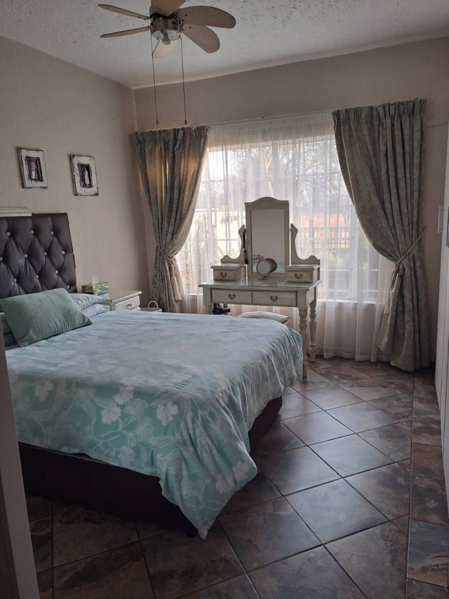 2 Bedroom Property for Sale in Doornpoort Gauteng