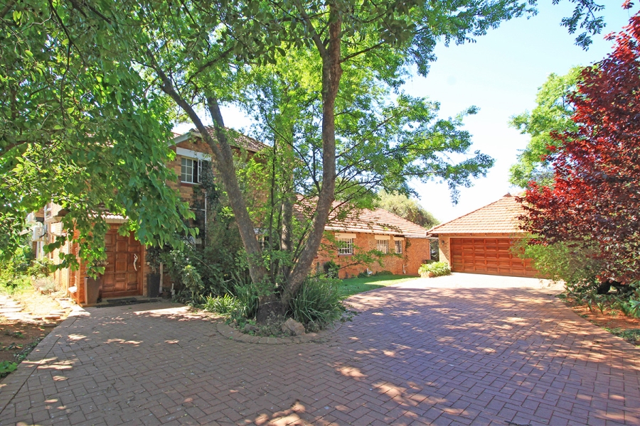 5 Bedroom Property for Sale in Thornhill Estate Gauteng