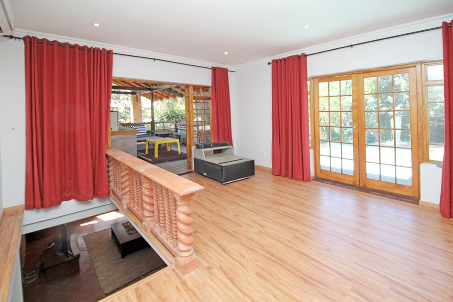 5 Bedroom Property for Sale in Thornhill Estate Gauteng