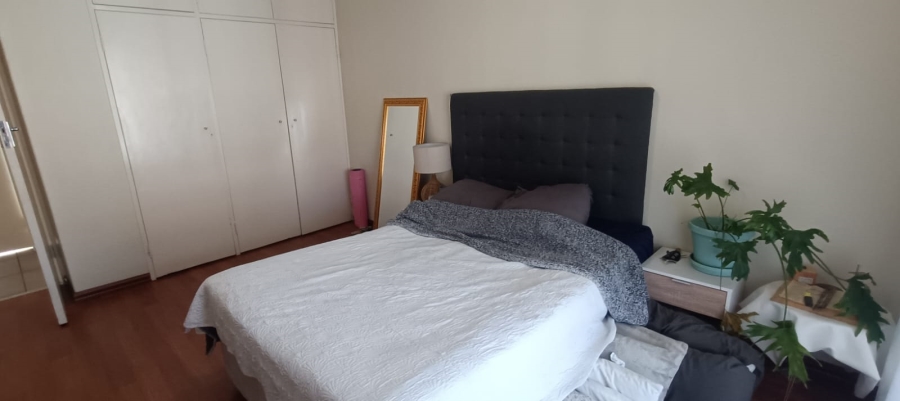 To Let 2 Bedroom Property for Rent in Linden Gauteng