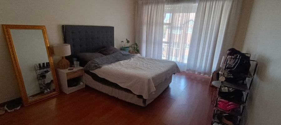 To Let 2 Bedroom Property for Rent in Linden Gauteng