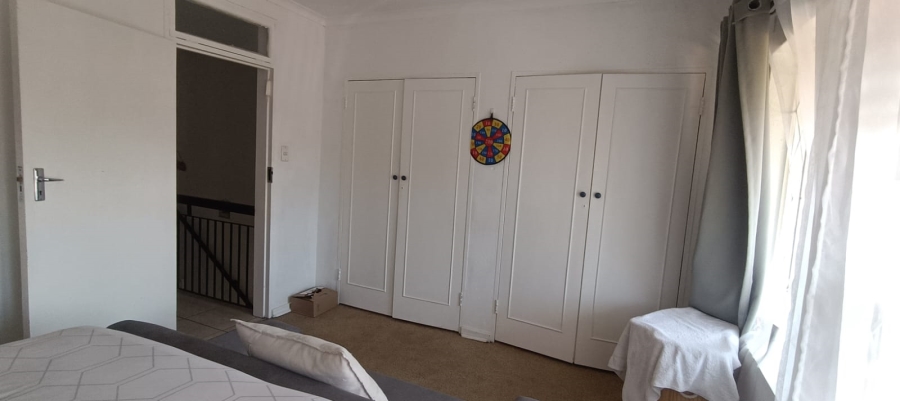 To Let 2 Bedroom Property for Rent in Fairland Gauteng