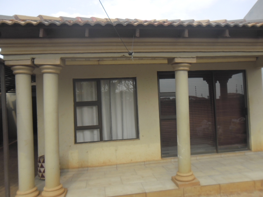 3 Bedroom Property for Sale in Protea Glen Gauteng