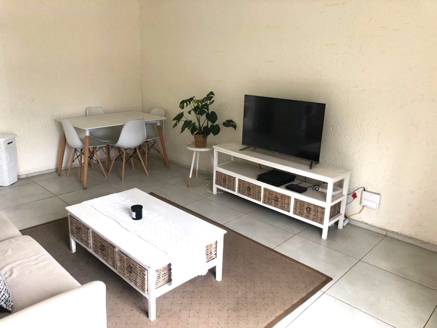 To Let 1 Bedroom Property for Rent in Parktown North Gauteng