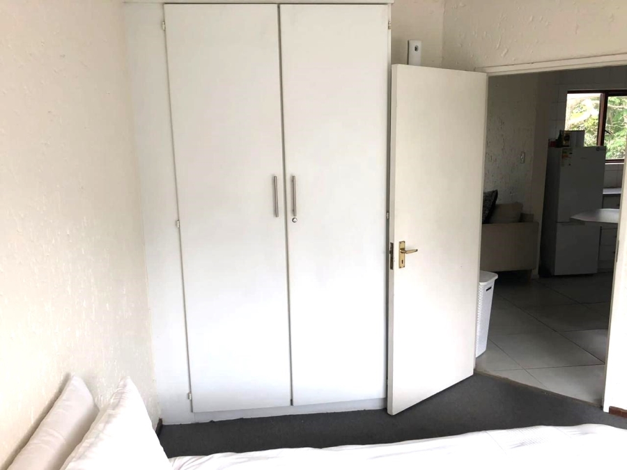 To Let 1 Bedroom Property for Rent in Parktown North Gauteng