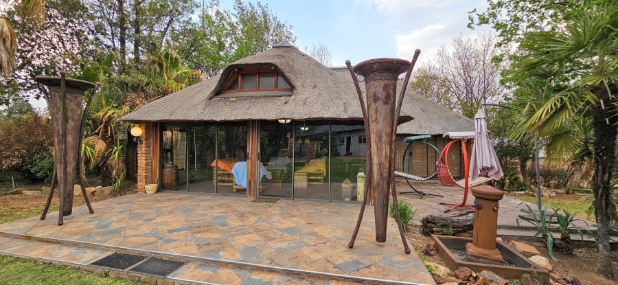 4 Bedroom Property for Sale in Three Rivers East Gauteng