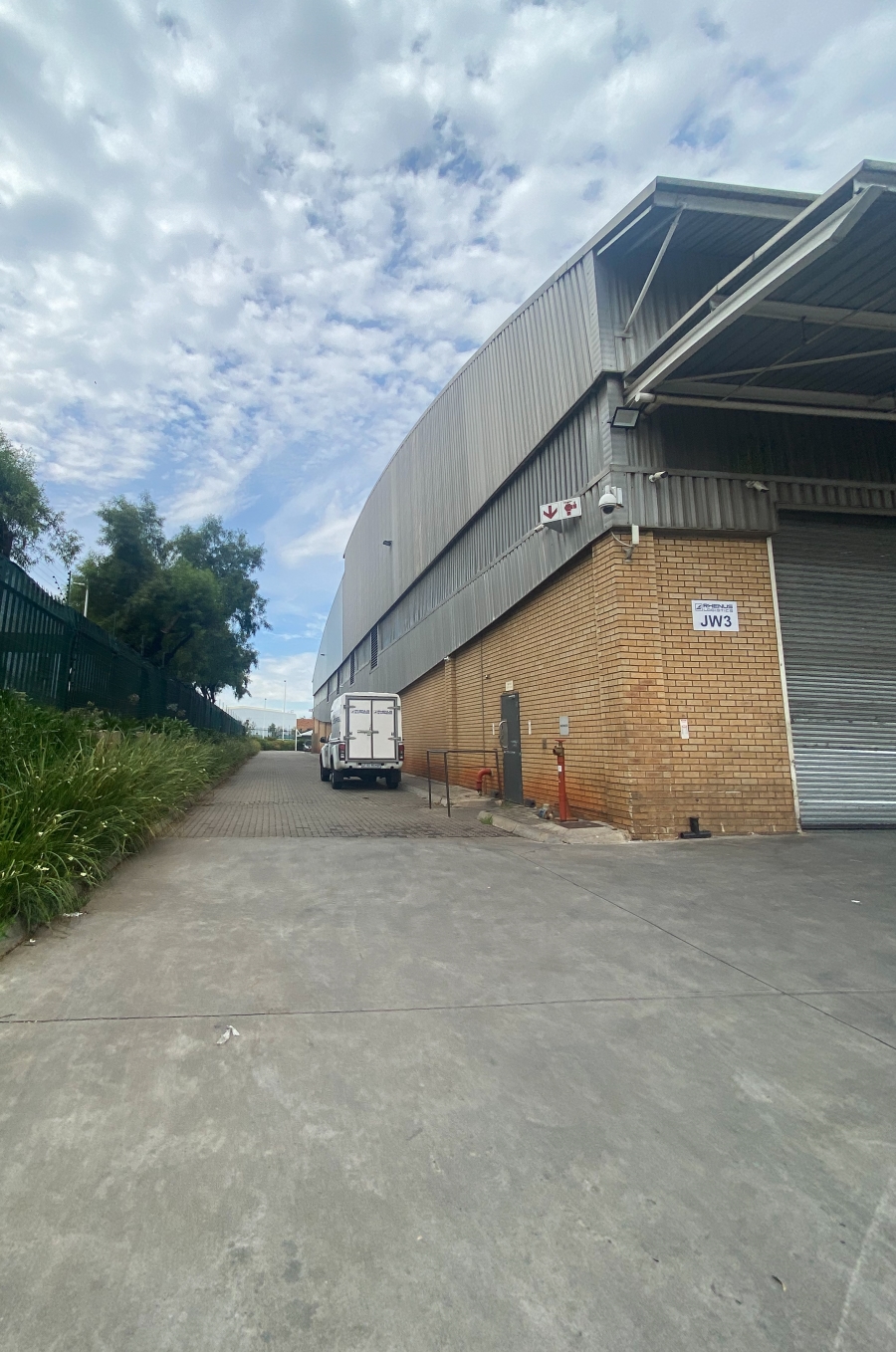 To Let commercial Property for Rent in Longmeadow Gauteng