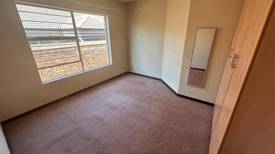 3 Bedroom Property for Sale in Bartlett Gauteng