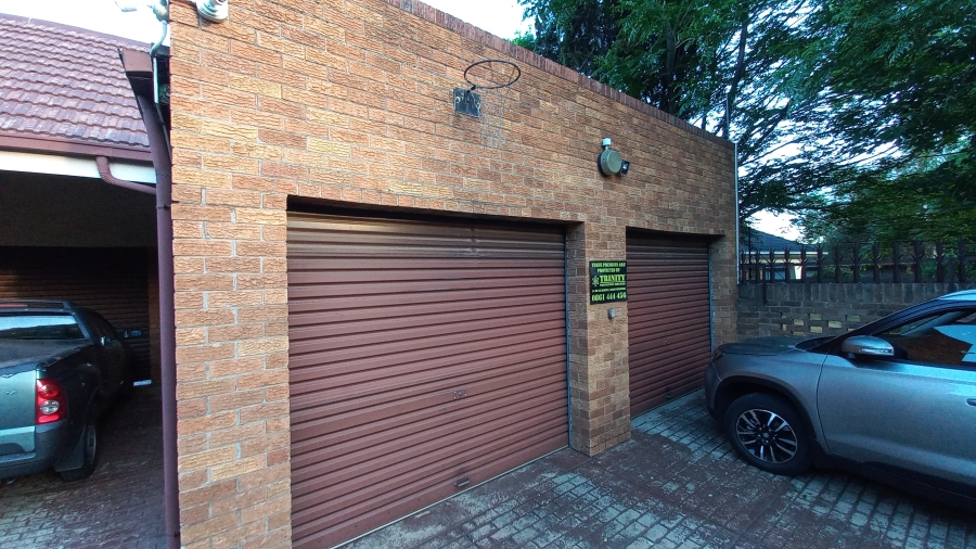 4 Bedroom Property for Sale in Parkdene Gauteng