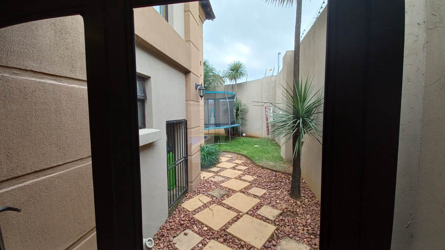 3 Bedroom Property for Sale in Parkrand Gauteng