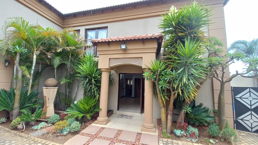 3 Bedroom Property for Sale in Parkrand Gauteng